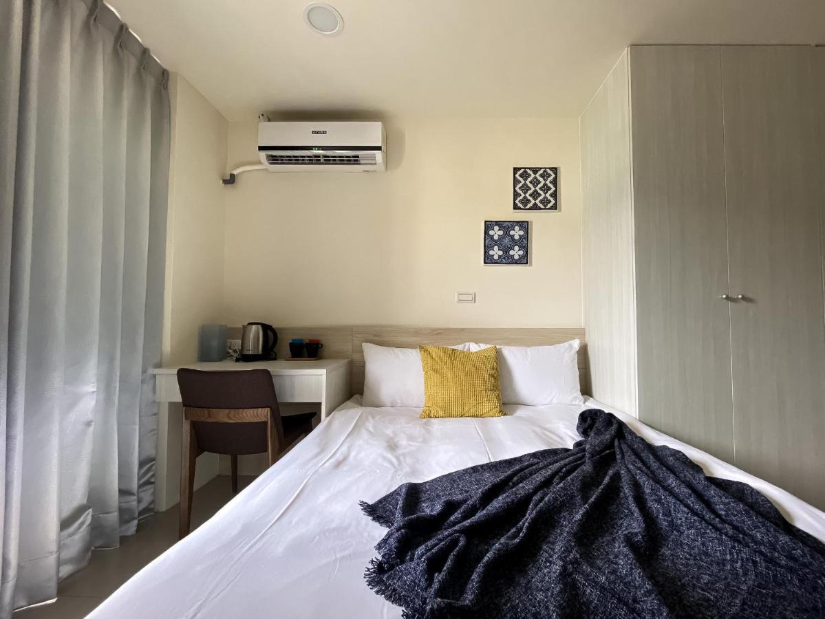 Sleeping Quilt Hotel Taichung Exterior foto