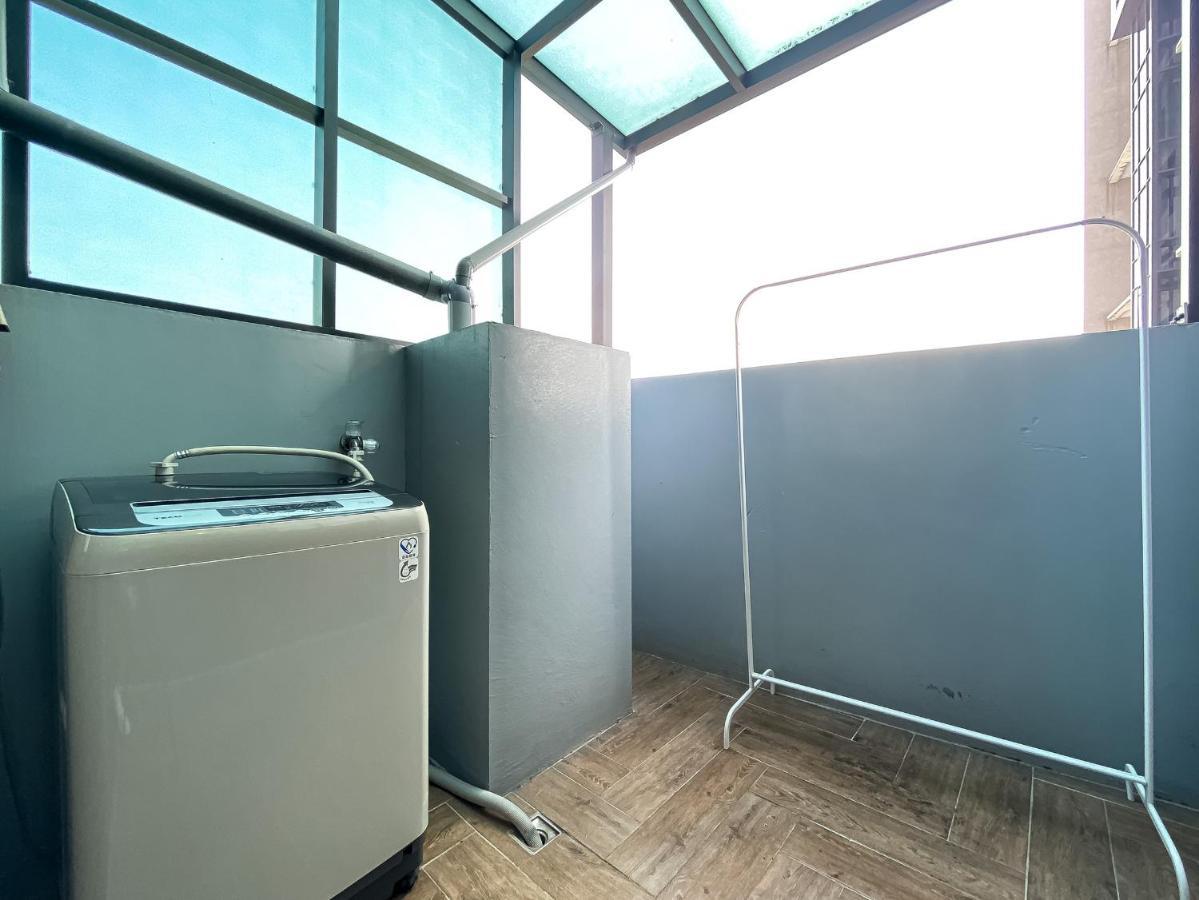 Sleeping Quilt Hotel Taichung Exterior foto