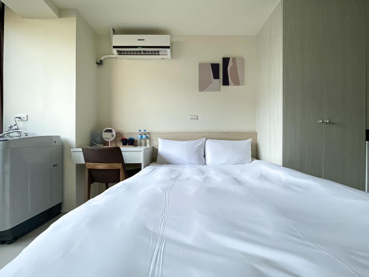 Sleeping Quilt Hotel Taichung Exterior foto