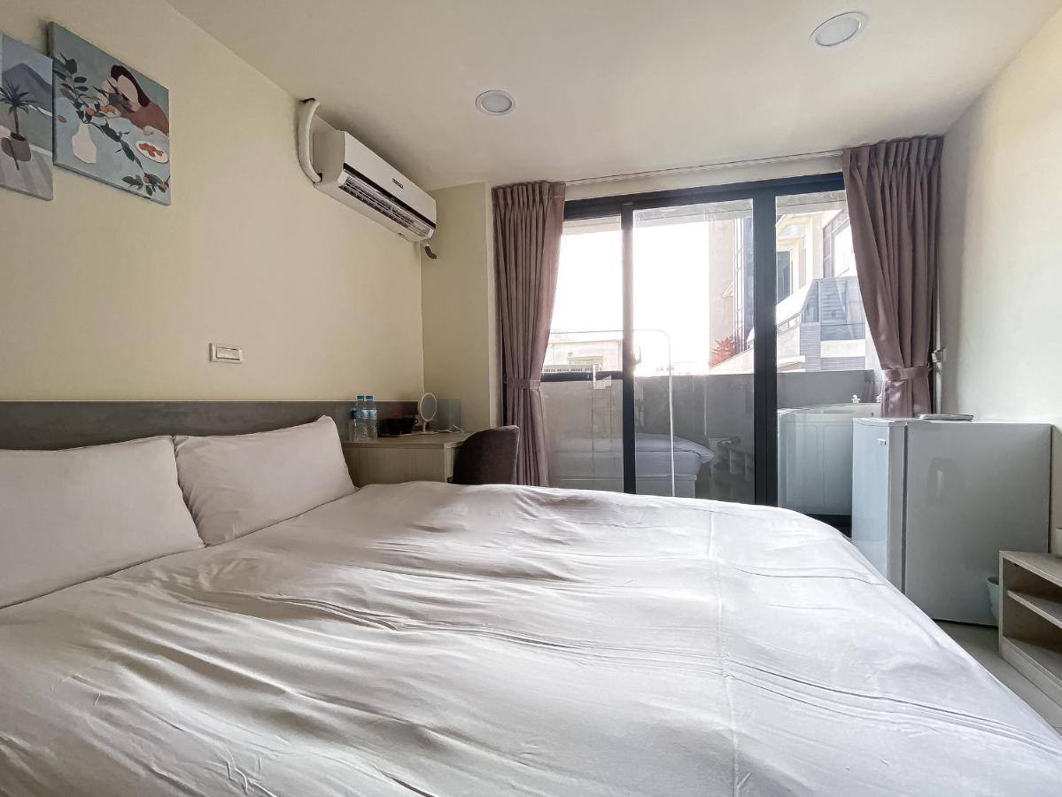 Sleeping Quilt Hotel Taichung Exterior foto