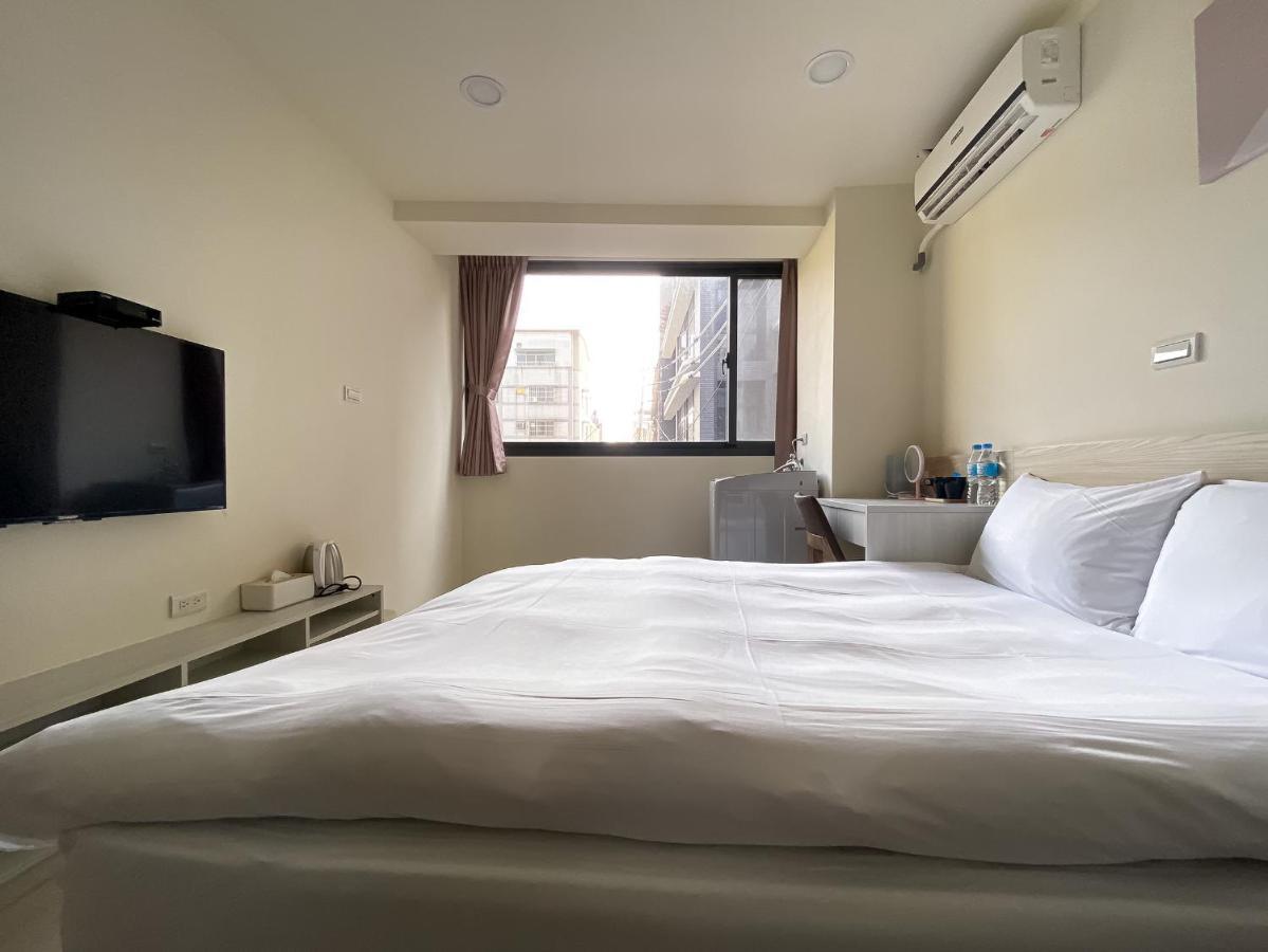 Sleeping Quilt Hotel Taichung Exterior foto