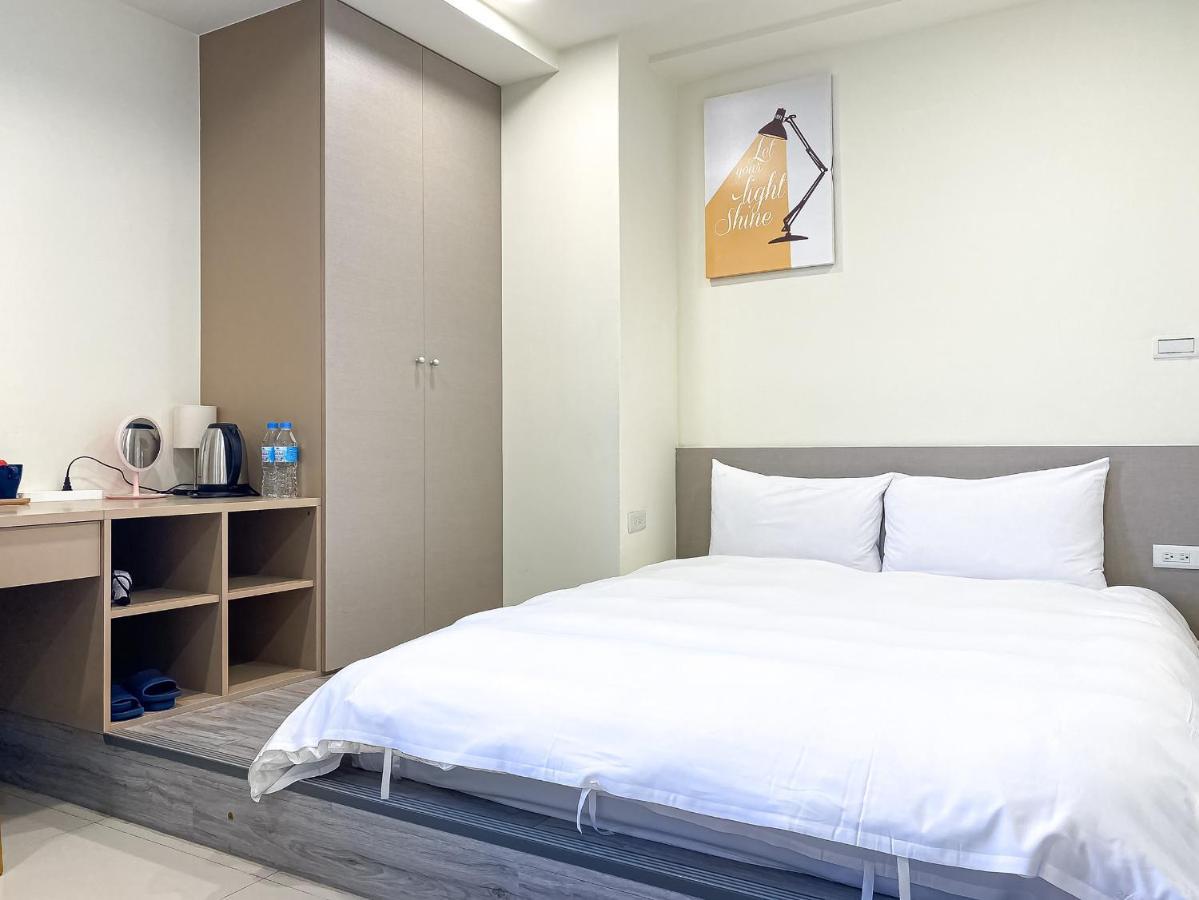 Sleeping Quilt Hotel Taichung Exterior foto